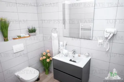 Apartament 2 camere, 50m de plaja , mobilat/utilat,lux, modern, 76.5mp, toate utilitatile view Fabulos la Marea Neagra si Lac in MAMAIA Nord,CONSTANTA - foto 8