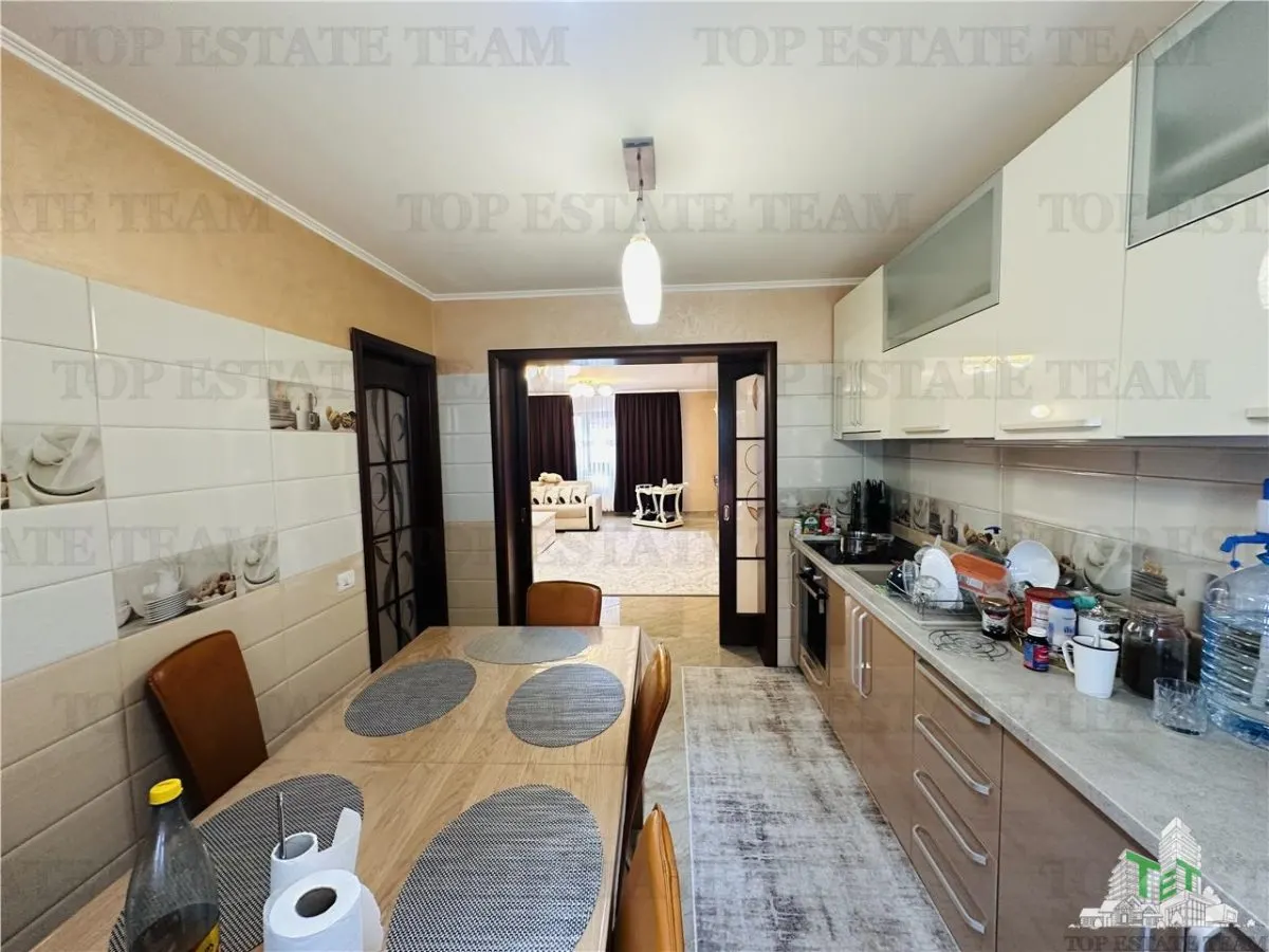 Vila superba 360 mp construiti, 524 mp curte, 6 camere, P+1+M ROSU - foto 4