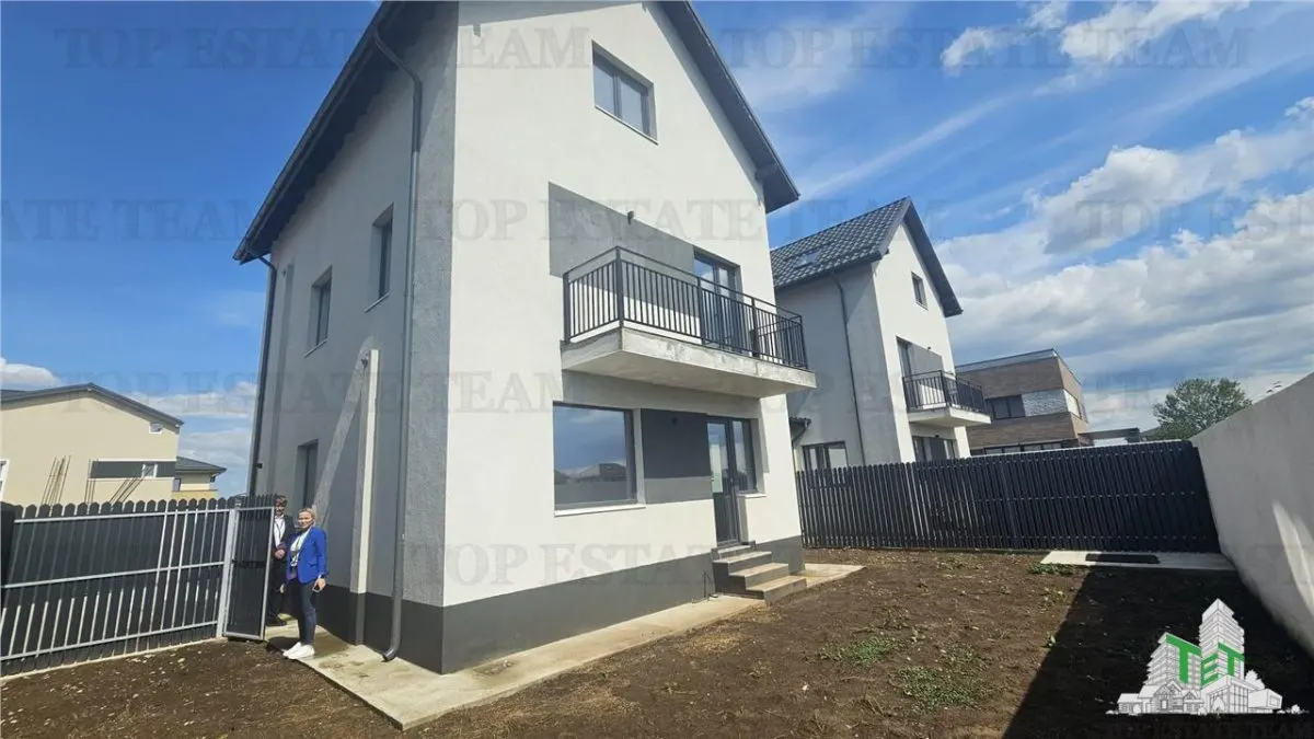 Vila lux 5 camere in Prel. Ghencea-Bragadiru - foto 1