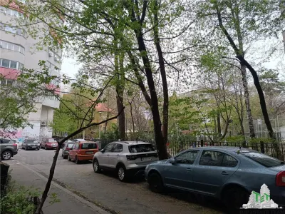 Vanzare apartament 3 camere Ion Mihalache - foto 13