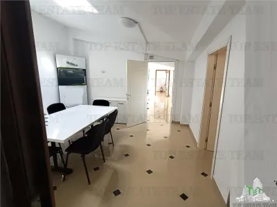 Vanzare vila pretabil birou zona premium, Domenii - foto 4
