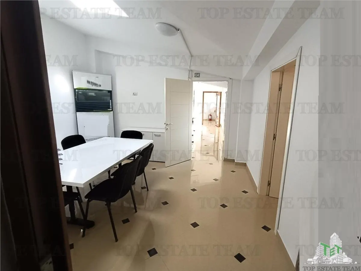 Vanzare vila pretabil birou zona premium, Domenii - foto 4