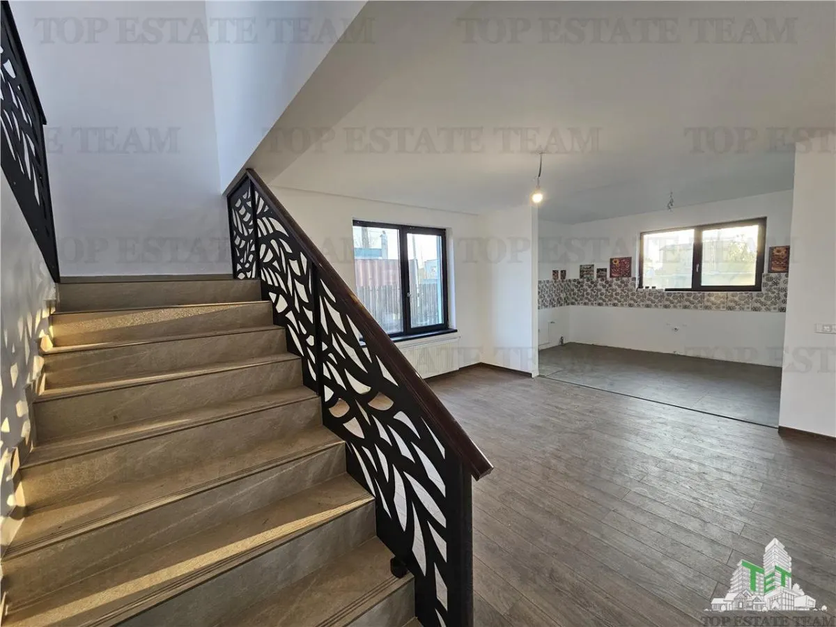 Vila lux 4 camere (dormitor parter) in Domnesti - foto 2
