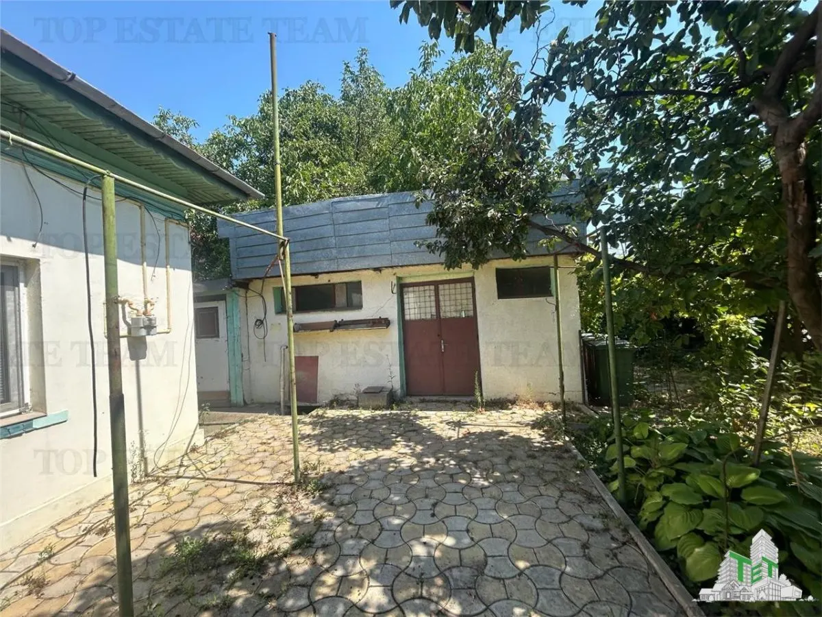 Vanzare teren cu casa Damaroaia - foto 2