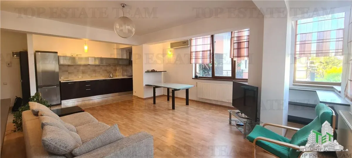 Vanzare apartament 3 camere - Domenii - Ciuperca - foto 1