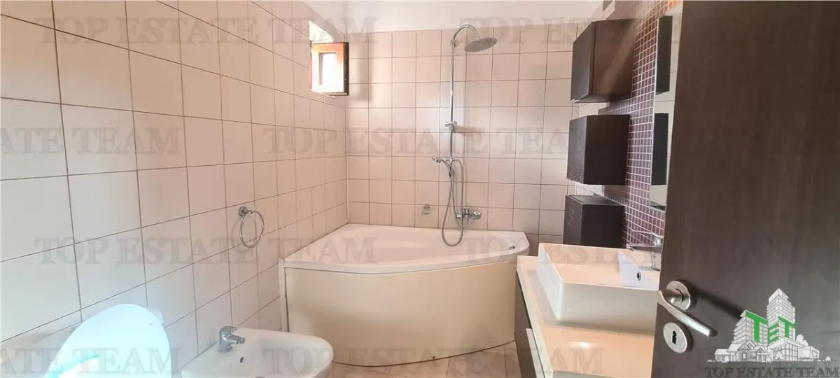 Vanzare apartament 3 camere - Domenii - Ciuperca - foto 5