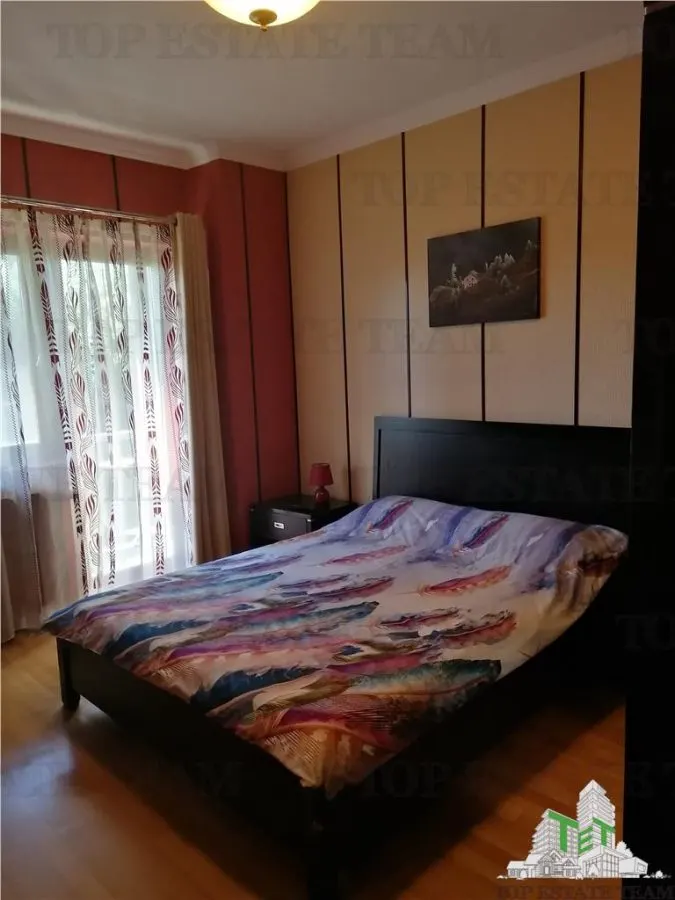 Vila deosebita 9 camere, Cornu de Jos, Breaza Prahova, excelenta pentru Turism - foto 14