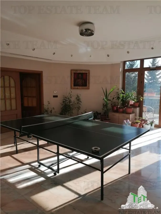 Vila deosebita 9 camere, Cornu de Jos, Breaza Prahova, excelenta pentru Turism - foto 17