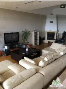 Vila deosebita 9 camere, Cornu de Jos, Breaza Prahova, excelenta pentru Turism - foto 7