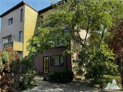 Duplex complet mobilat modern cu terasa si curte generoasa - foto 2