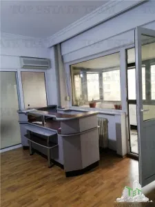 Apartament 4 camere in zona Nicolae Balcescu - foto 1