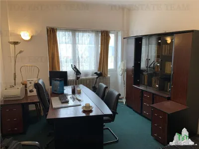 Apartament cu 3 camere de vanzare, Piata Romana - Bucuresti
