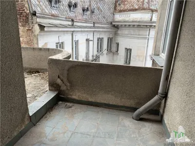 Apartament cu 3 camere de vanzare, Piata Romana - foto 5