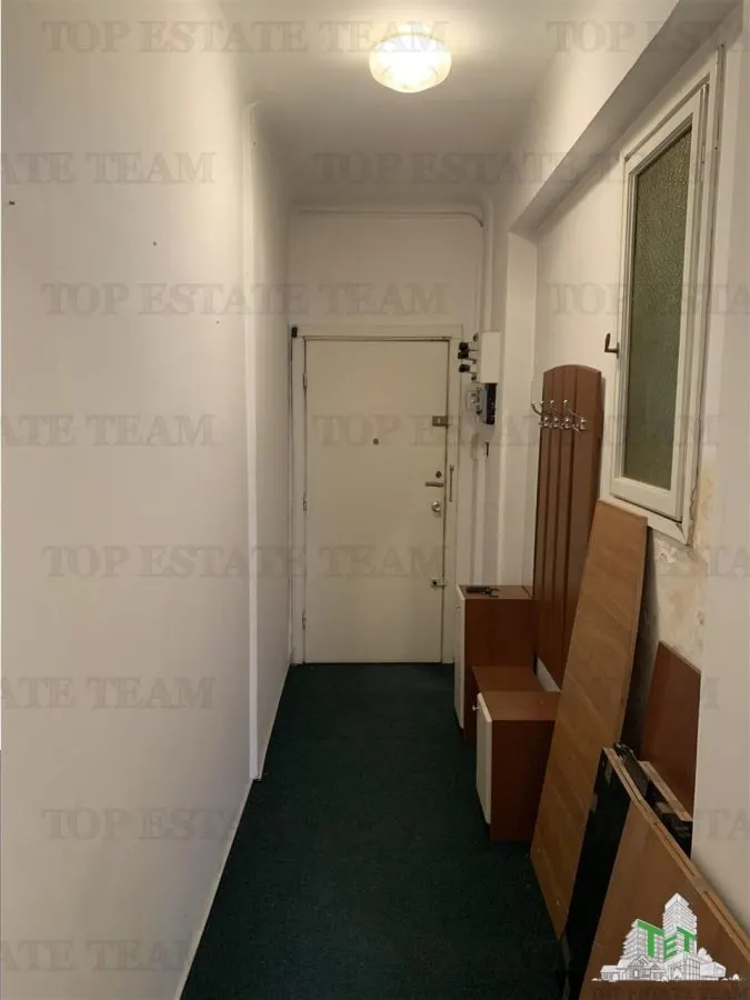 Apartament cu 3 camere de vanzare, Piata Romana - foto 7