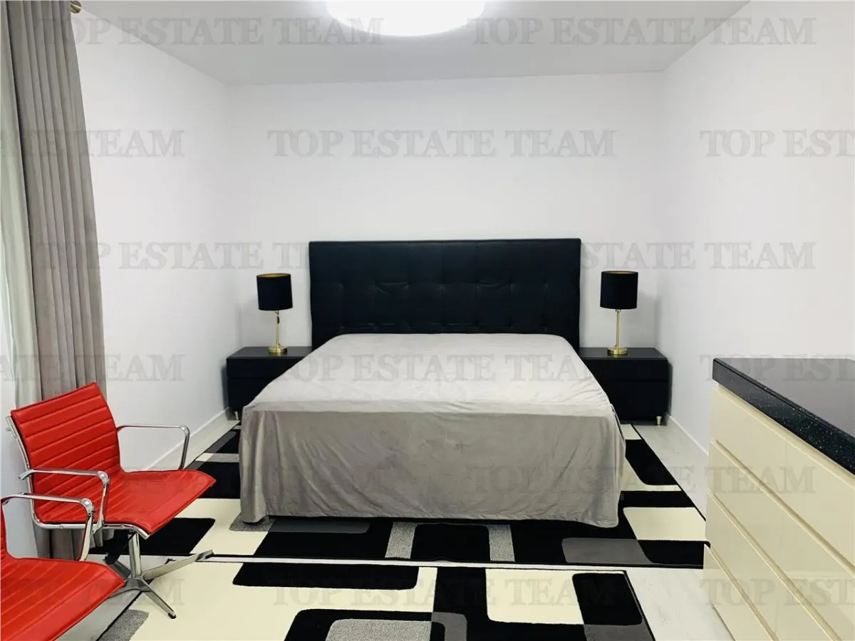 Apartament cu 4 camere de vanzare, Bulevardul Marasesti - Curte 277 Mp + 4 locuri de parcare - foto 3