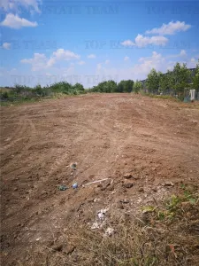 Teren 3096mp Otopeni - la asfalt, 27m deschidere - foto 1