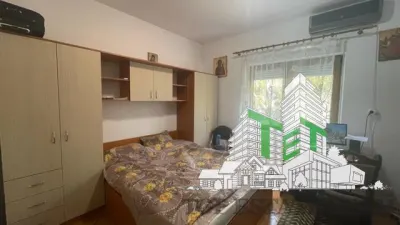 Apartament 5 camere in vila si curte 400 mp de vanzare zona Armeneasca - foto 6
