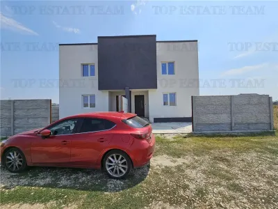 Domnesti/ Vanzare casa duplex stil mediteranean - foto 1