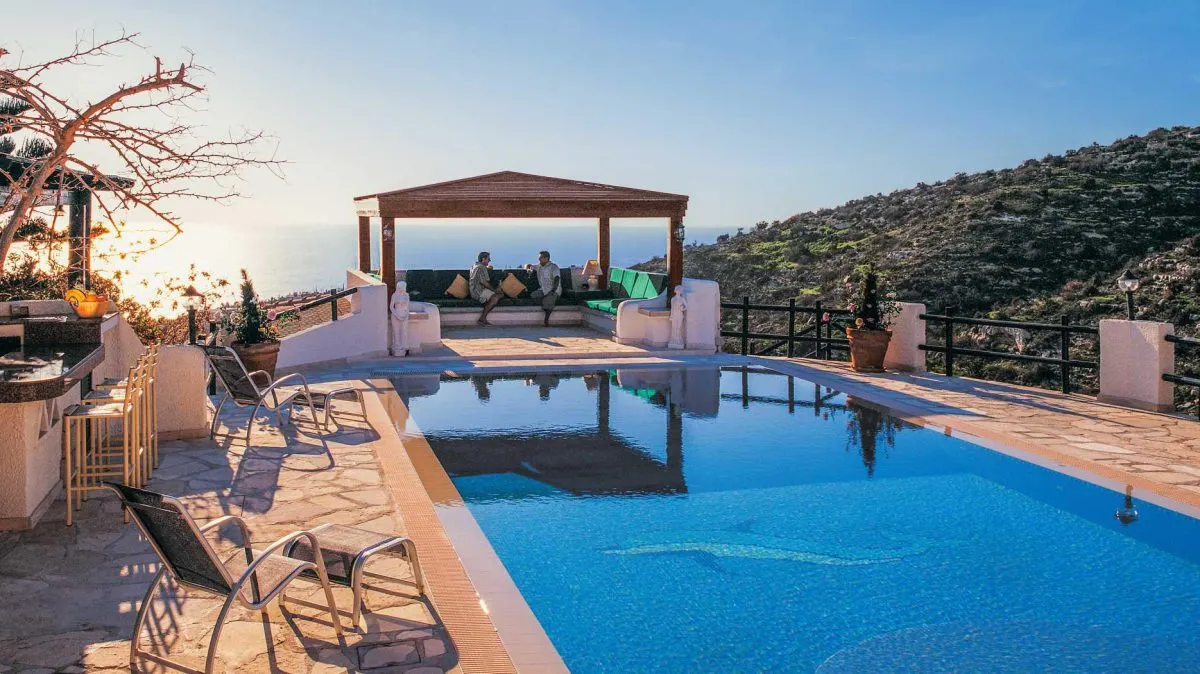 Casa de vanzare in Paphos - foto 1