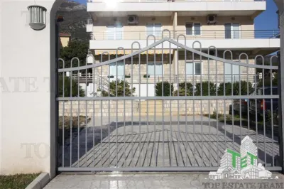 شقة للبيع في هرتسeg-Novi، الجبل الأسود - foto 12