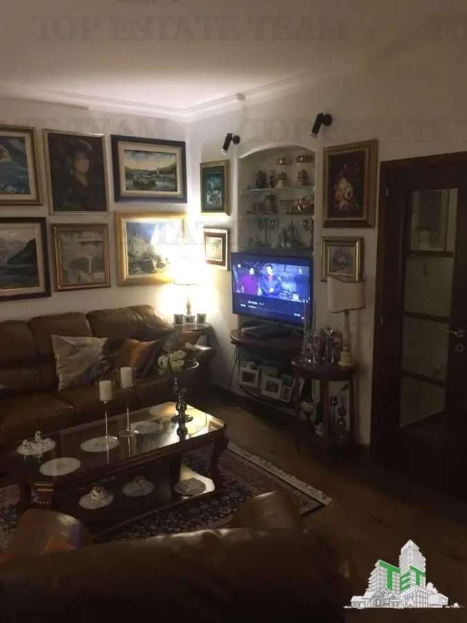 Apartment for Sale in Kotor, Montenegro - foto 14