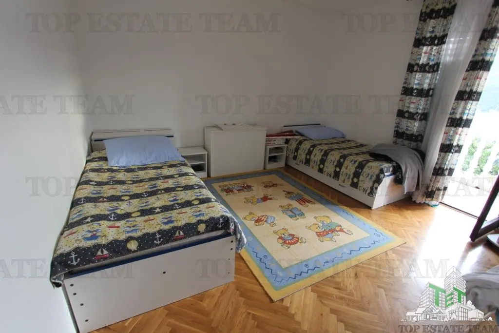 Villa for Sale in Herceg-Novi, Montenegro - foto 7