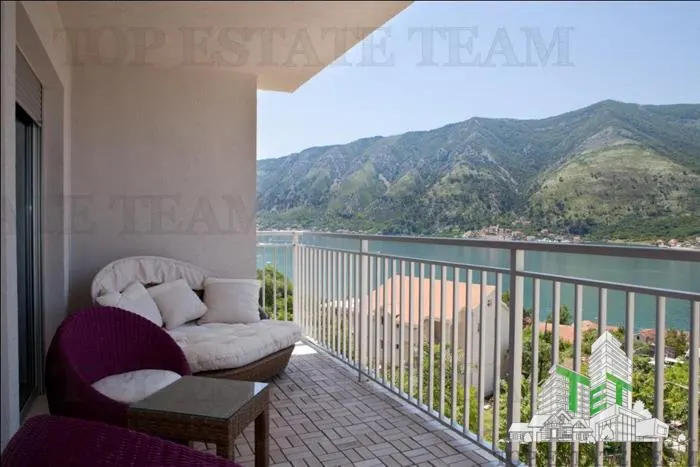Apartament de vanzare in Kotor Muntenegru - foto 12