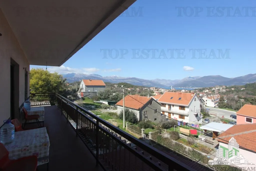 Casa de vanzare in Tivat Muntenegru - foto 3