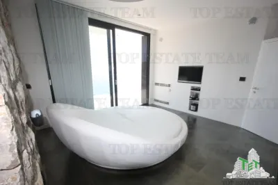 Villa for Sale in Budva, Montenegro - foto 14