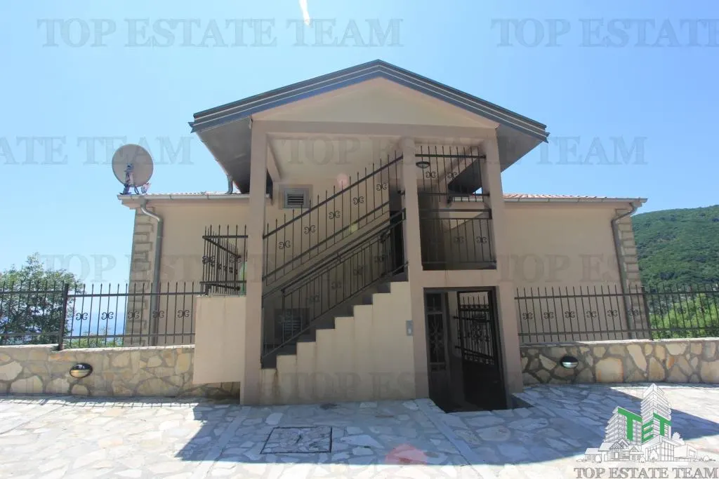 Casa de vanzare in Budva Muntenegru - foto 1