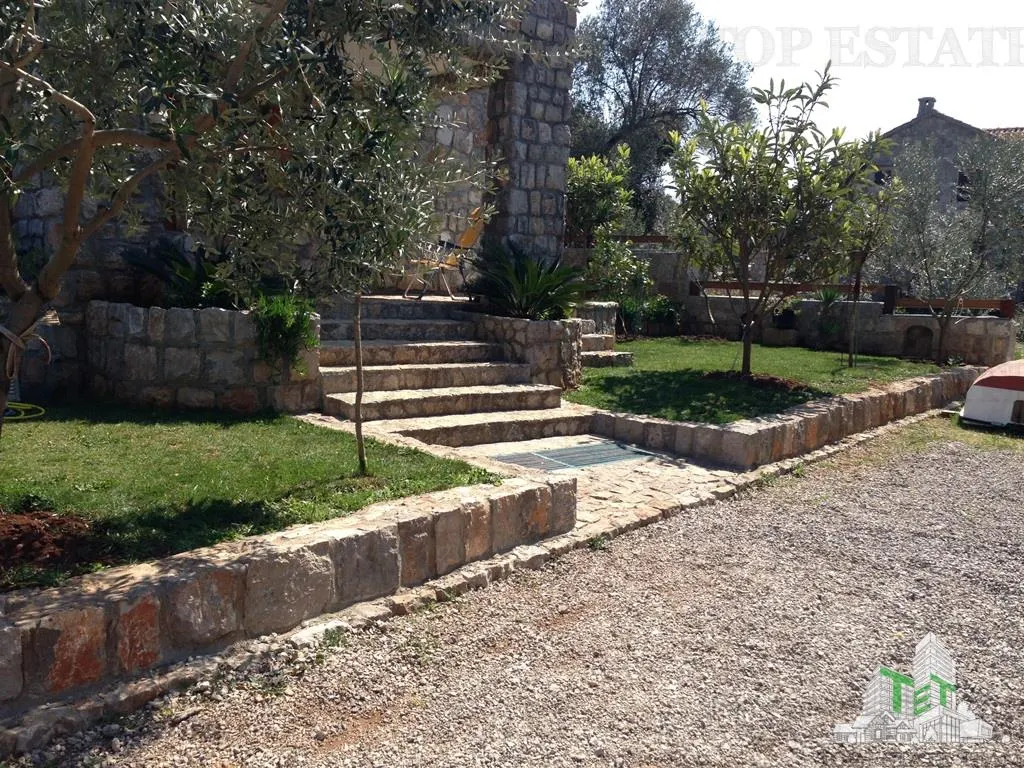 Villa for Sale in Herceg-Novi, Montenegro - foto 5