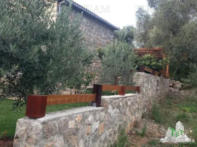 Villa for Sale in Herceg-Novi, Montenegro - foto 6