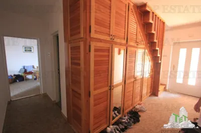Villa for Sale in Budva, Montenegro - foto 6