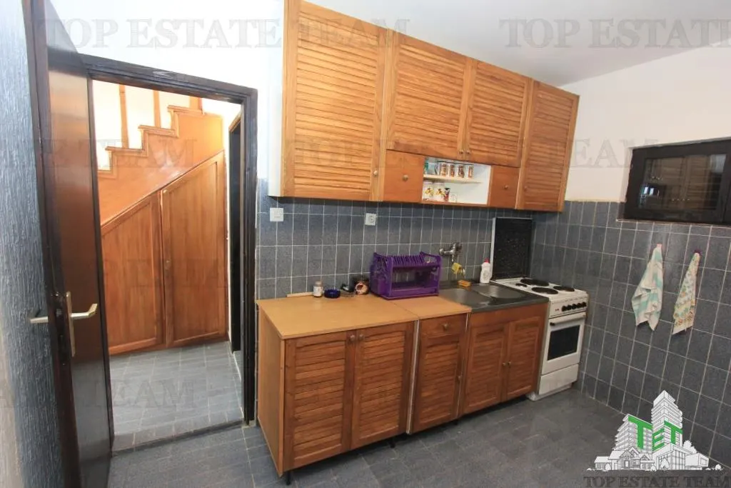 Villa for Sale in Kotor, Montenegro - foto 5