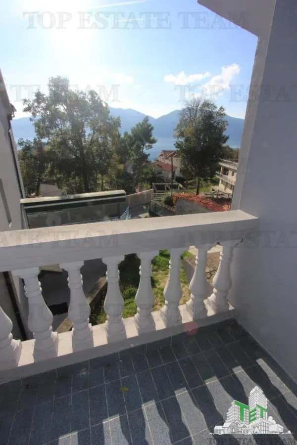 Villa for Sale in Kotor, Montenegro - foto 8