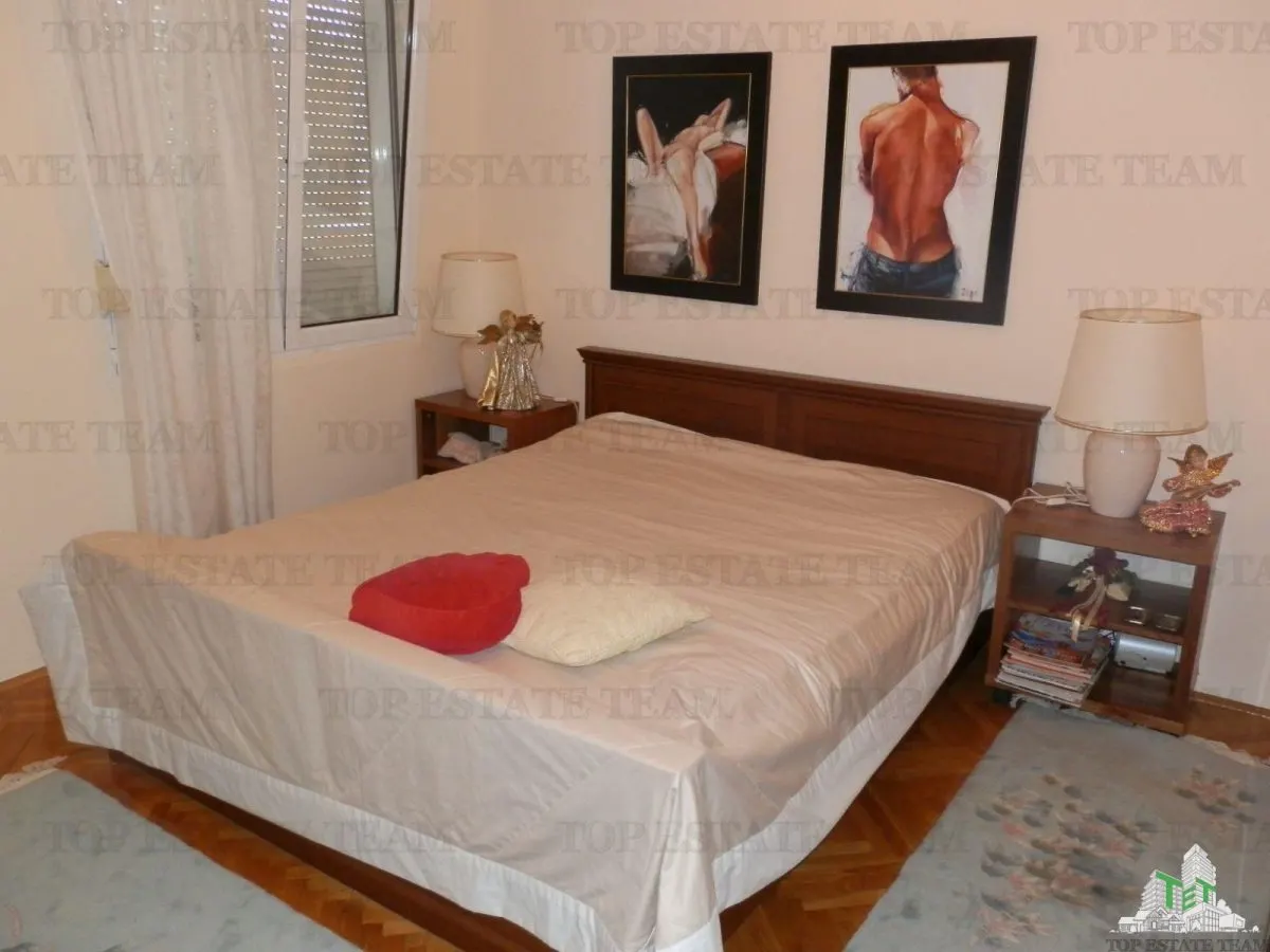 Apartment for Sale in Tivat, Montenegro - foto 5