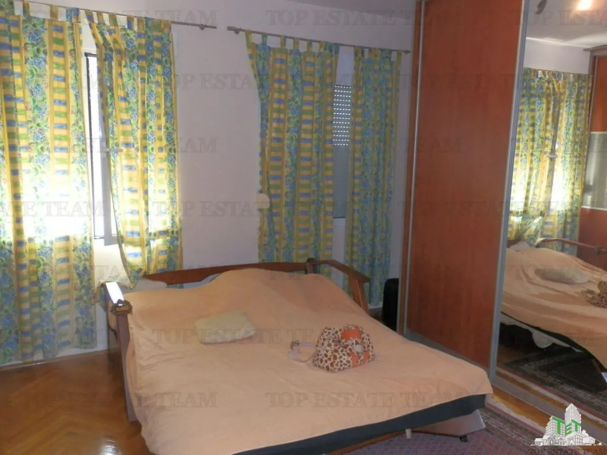 Apartment for Sale in Tivat, Montenegro - foto 6
