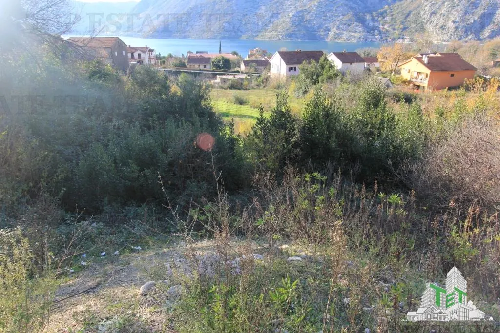 Teren de vanzare in Kotor Muntenegru - foto 3