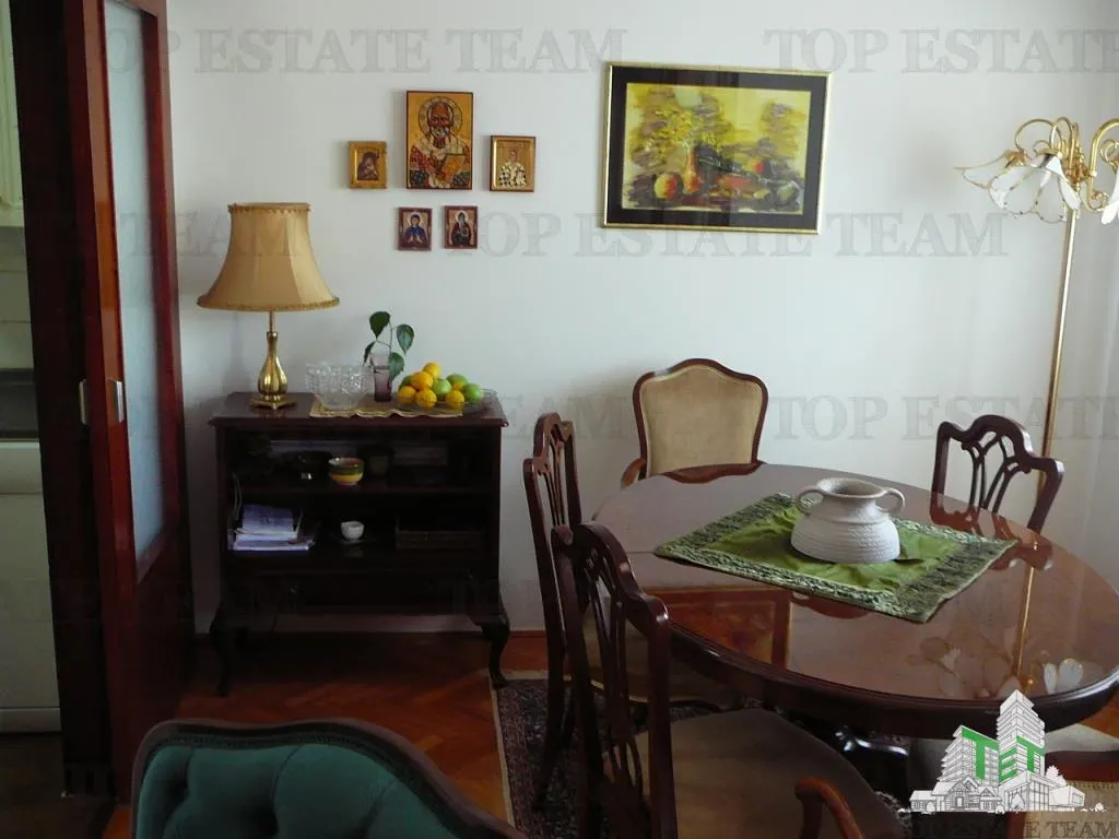 Apartment for Sale in Kotor, Montenegro - foto 2