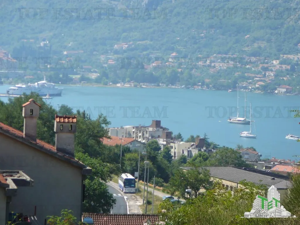 Apartment for Sale in Kotor, Montenegro - foto 4