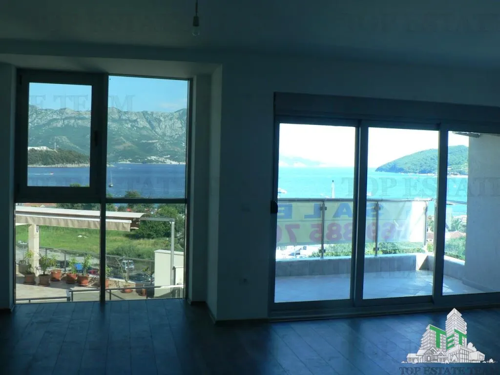 Apartment for Sale in Budva, Montenegro - foto 6