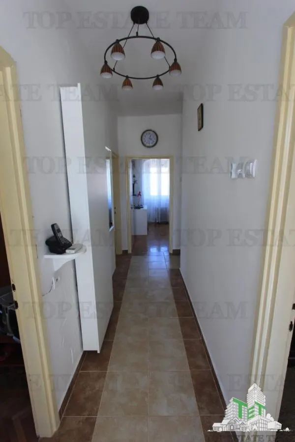 Apartment for Sale in Tivat, Montenegro - foto 2