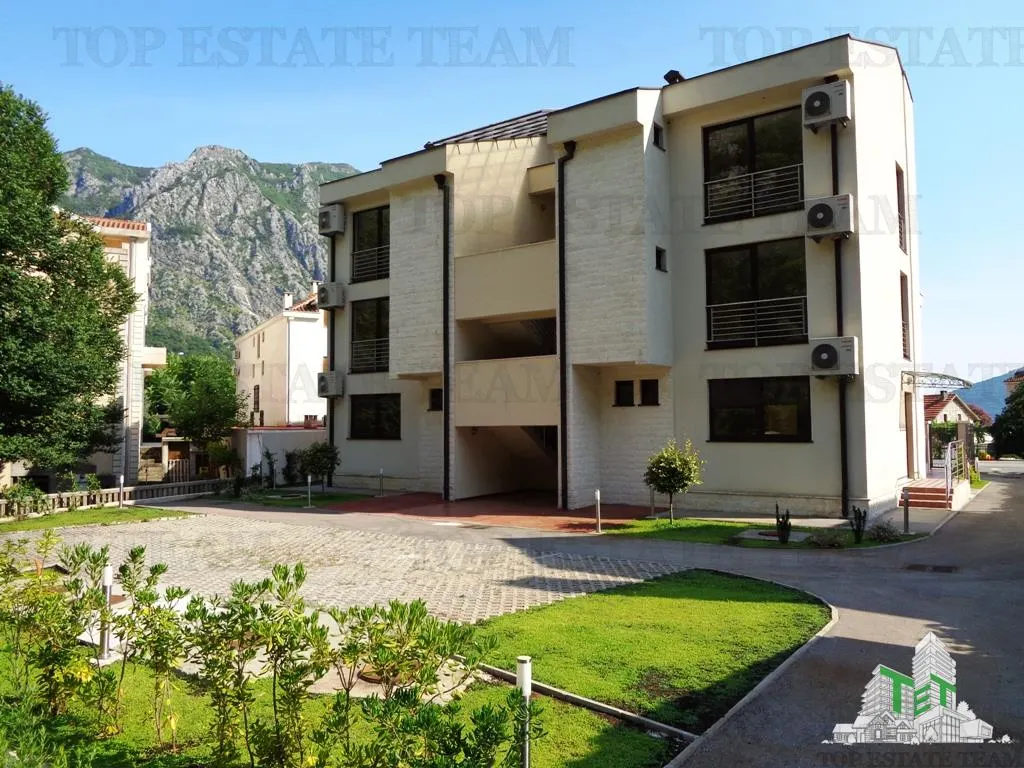 Vila de vanzare in Kotor Muntenegru - foto 14