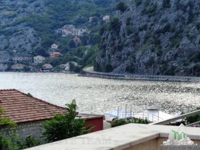 Vila de vanzare in Kotor Muntenegru - foto 19
