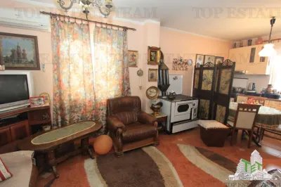 Villa for Sale in Kotor, Montenegro - foto 9