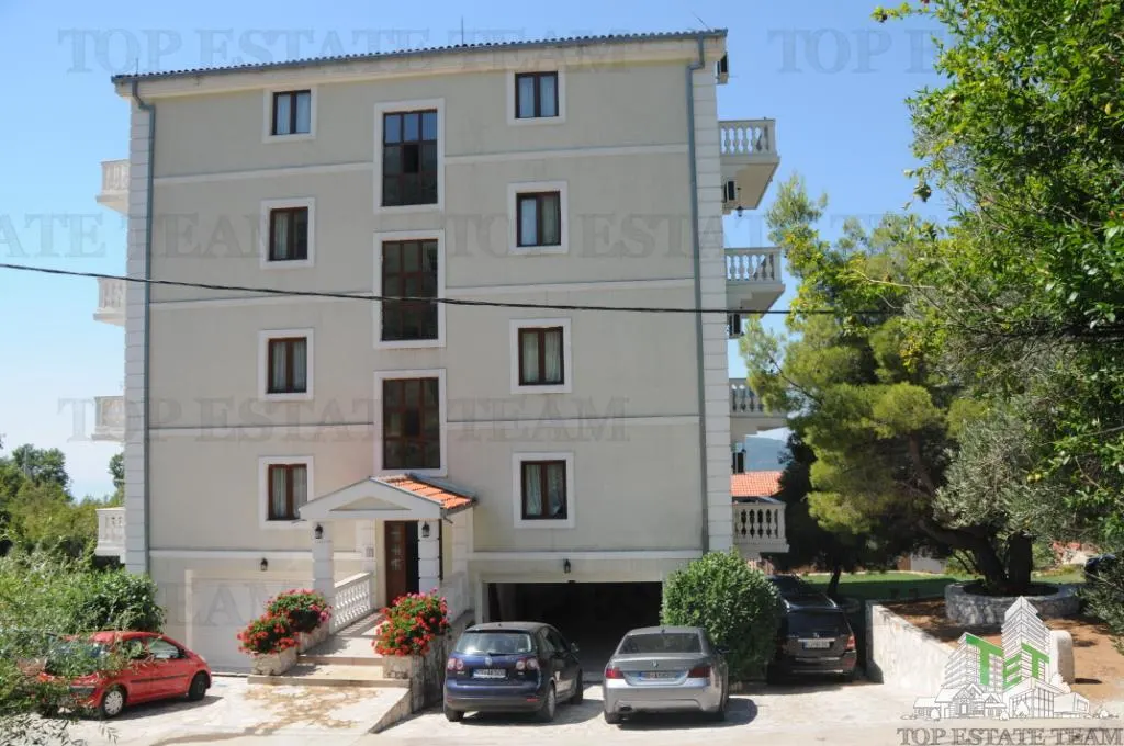 Villa for Sale in Budva, Montenegro - foto 3