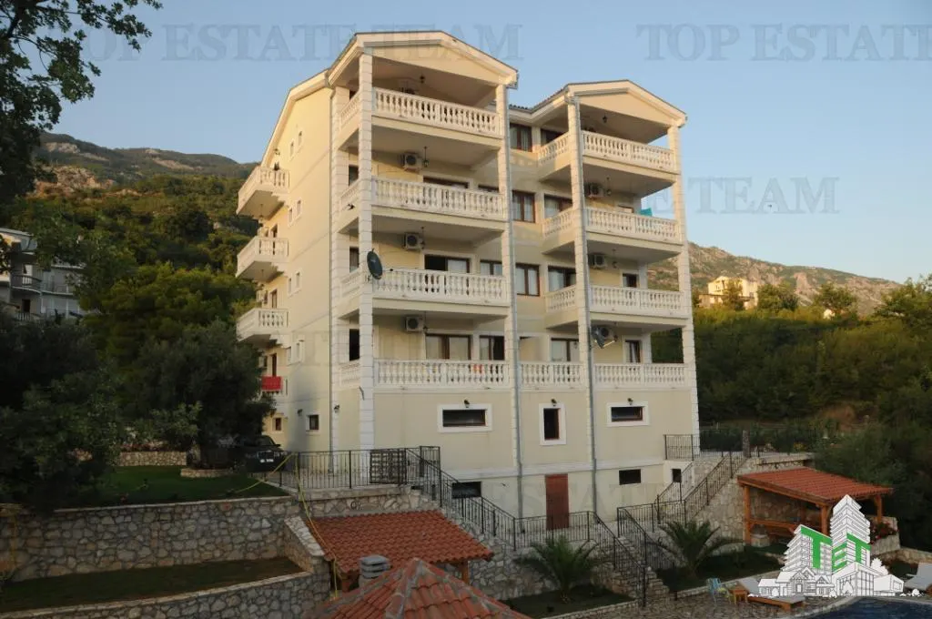 Villa for Sale in Budva, Montenegro - foto 7