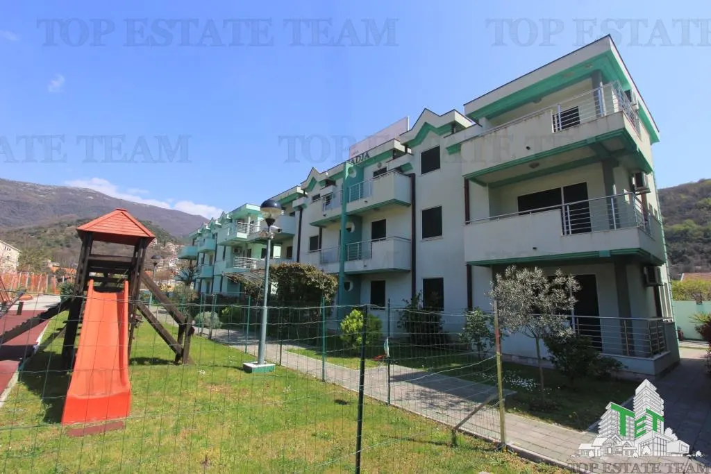 Apartament de vanzare in Herceg-Novi Muntenegru - foto 2