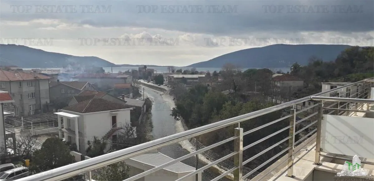 Apartament de vanzare in Herceg-Novi Muntenegru - foto 6