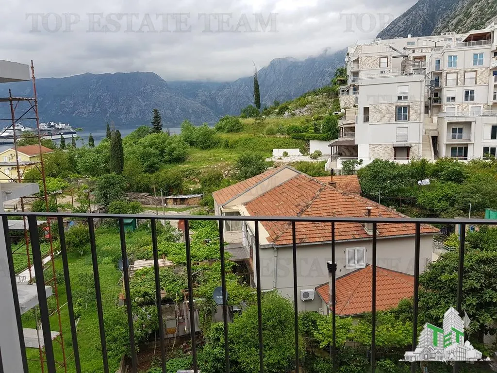 Apartament de vanzare in Kotor Muntenegru - foto 14